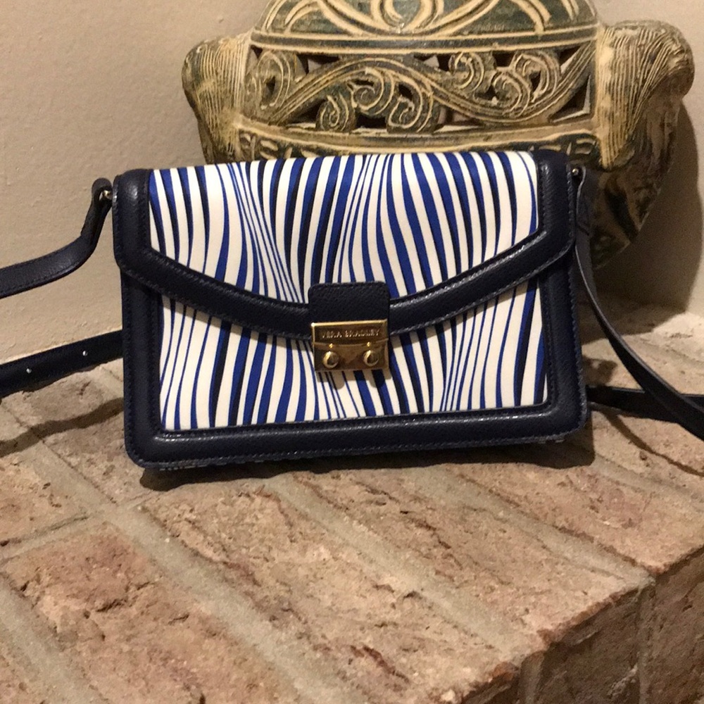 Vera Bradley crossbody